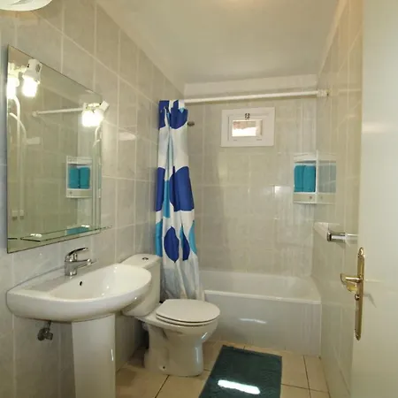 2 Bedrooms Las Americas River-style Pool * Арона