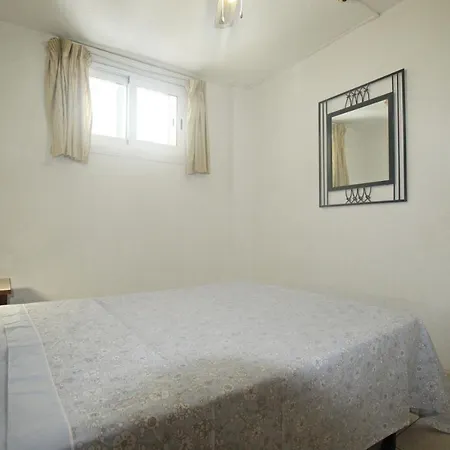 2 Bedrooms Las Americas River-style Pool