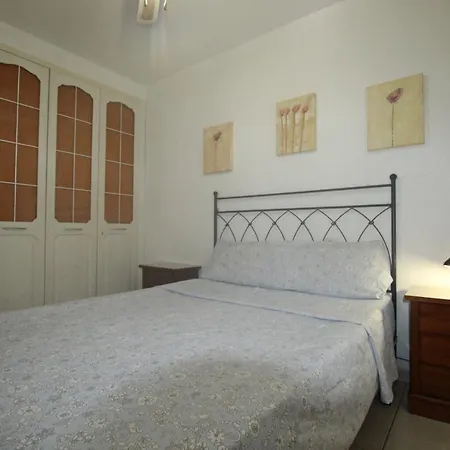 شقة 2 Bedrooms Las Americas River-style Pool أرونا